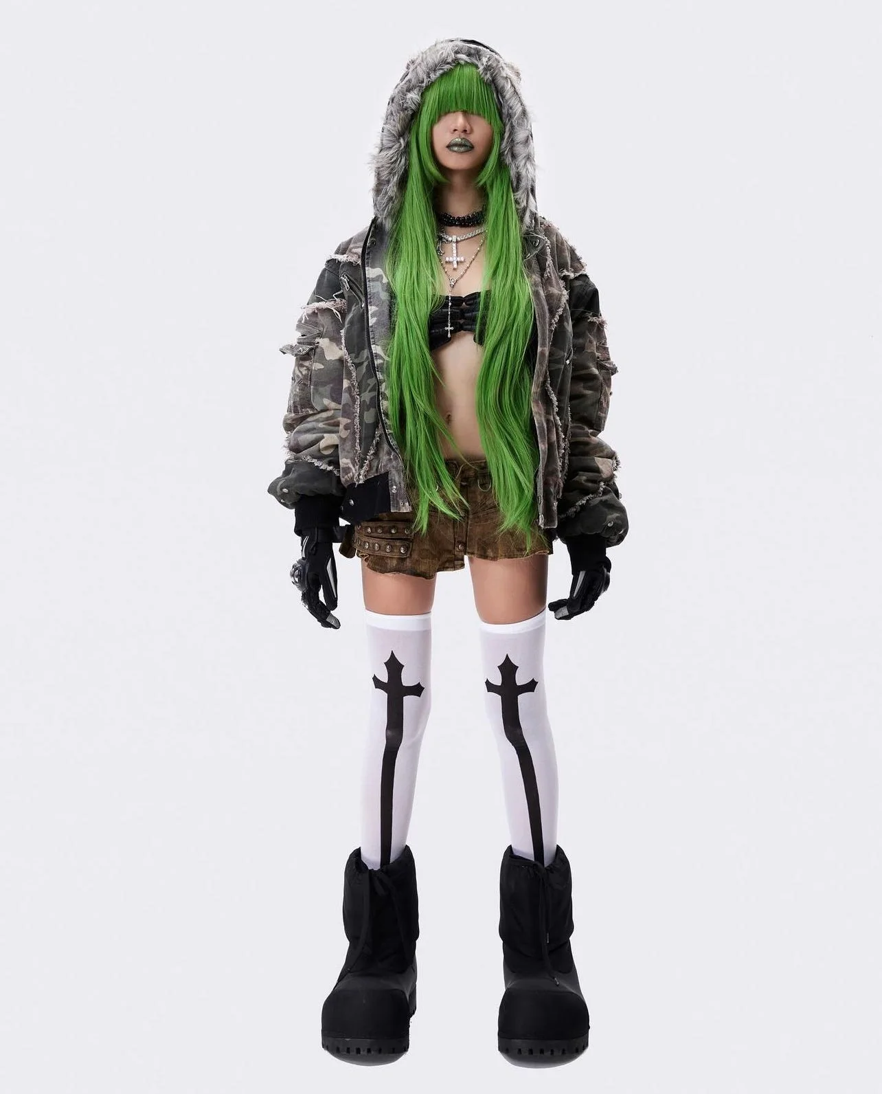 005 CD WAXED CAMO BOMBER JACKET - Image 4