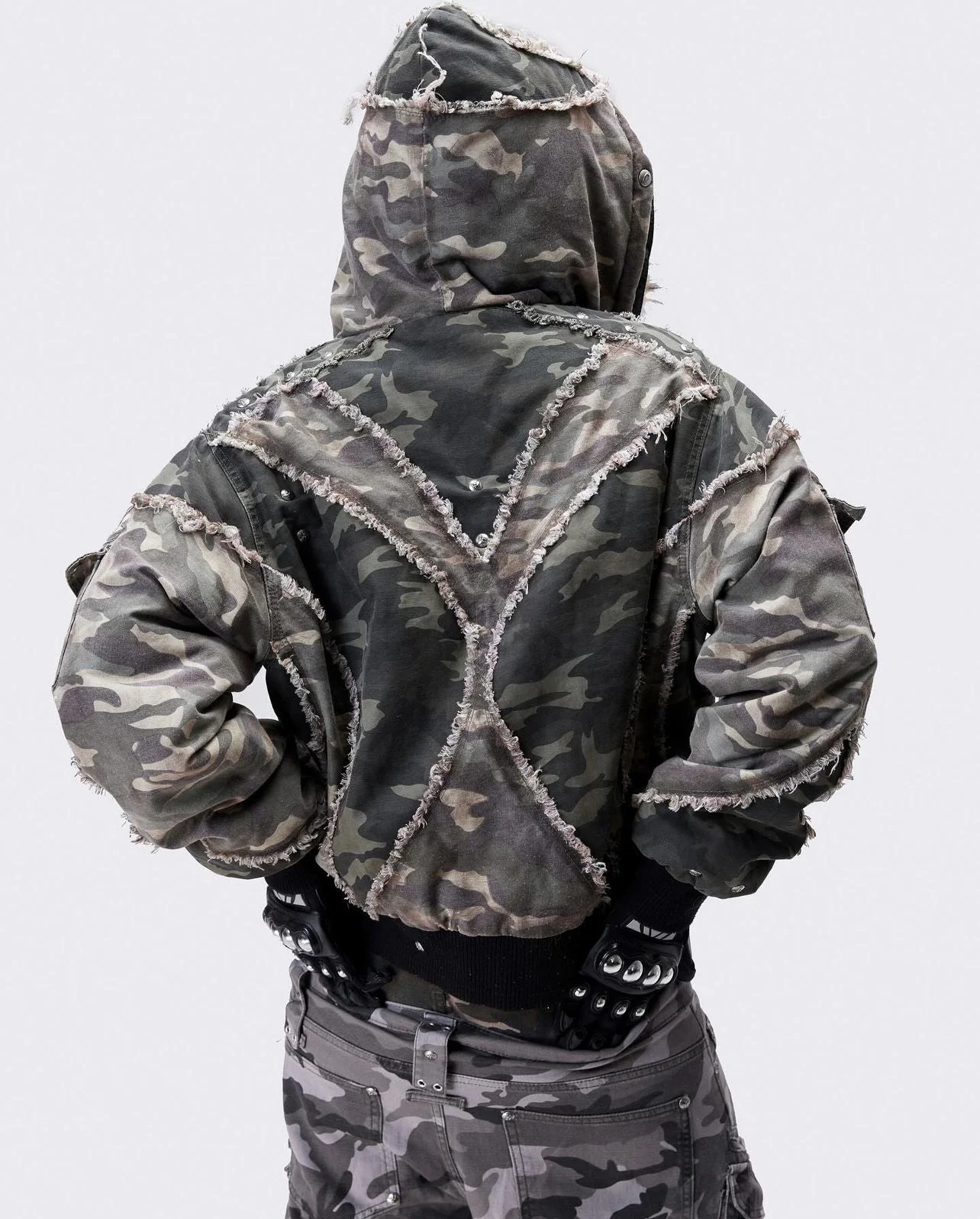 005 CD WAXED CAMO BOMBER JACKET - Image 7