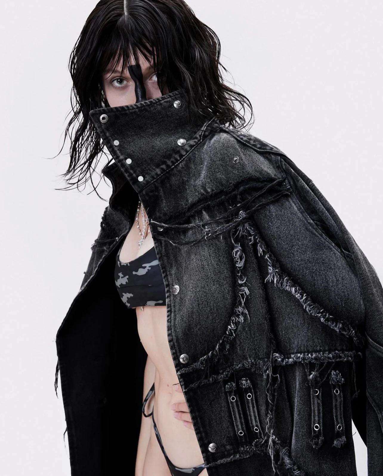 005 CHAOS DREAM DENIM TRENCH COAT - Image 6