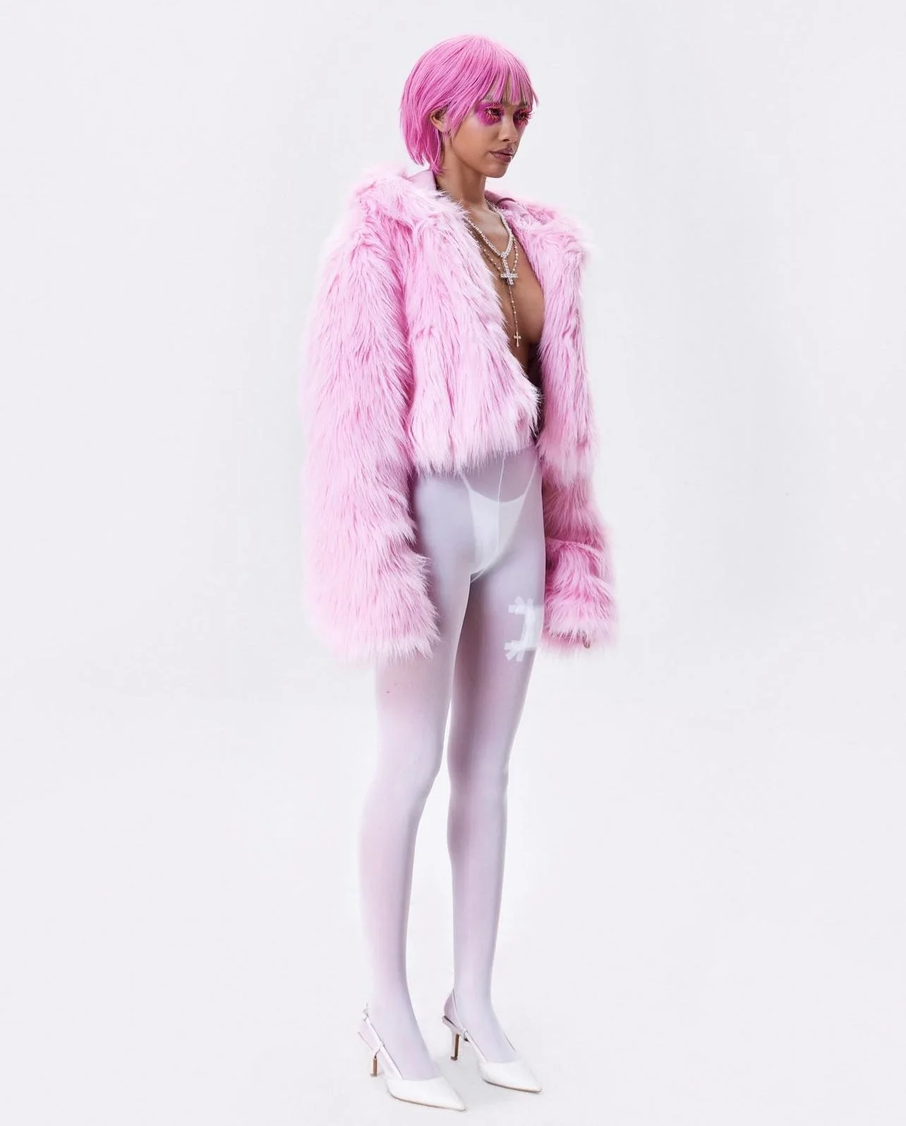 005 CHAOS DREAM FUR CROPPED JACKET - Image 4