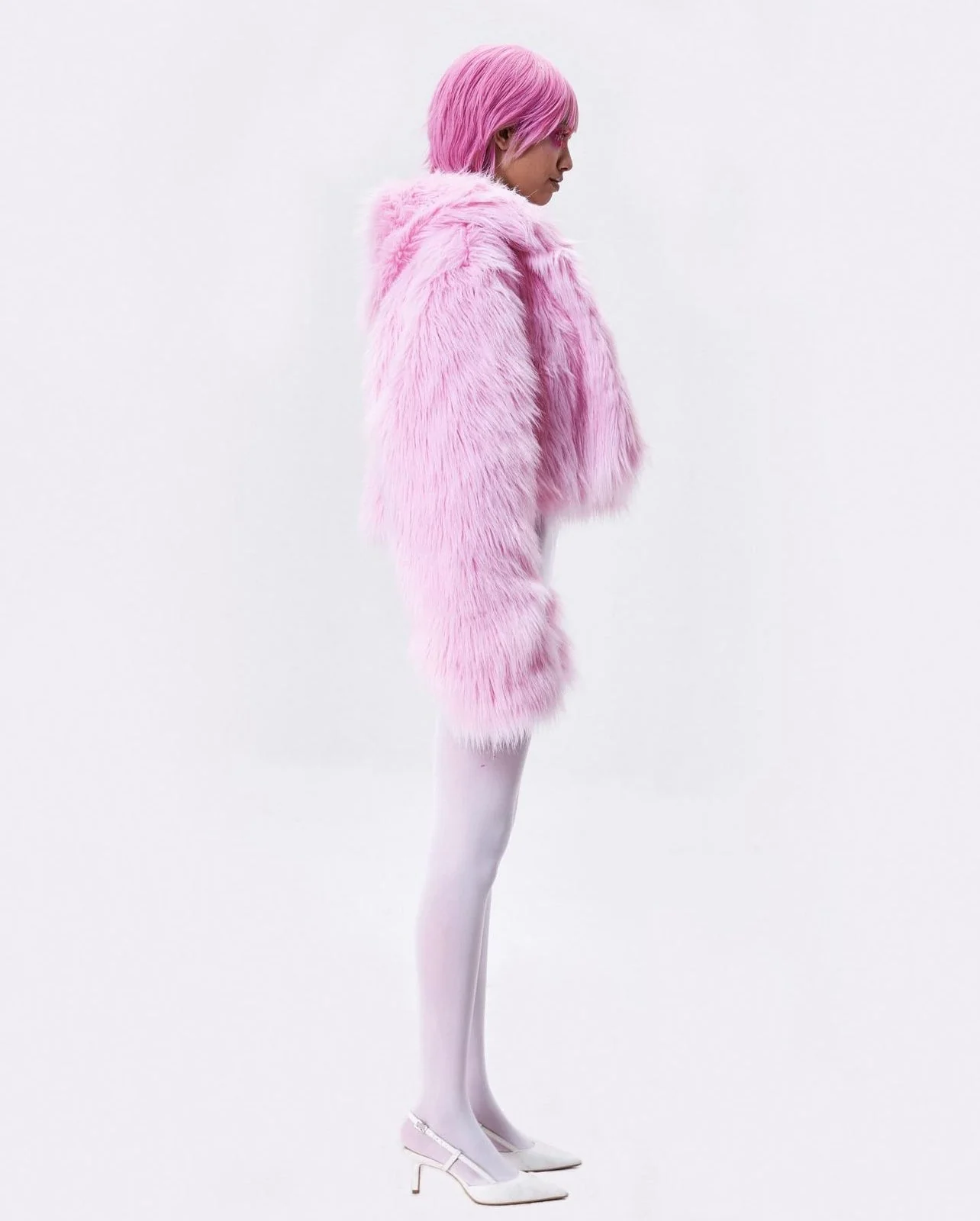 005 CHAOS DREAM FUR CROPPED JACKET - Image 5