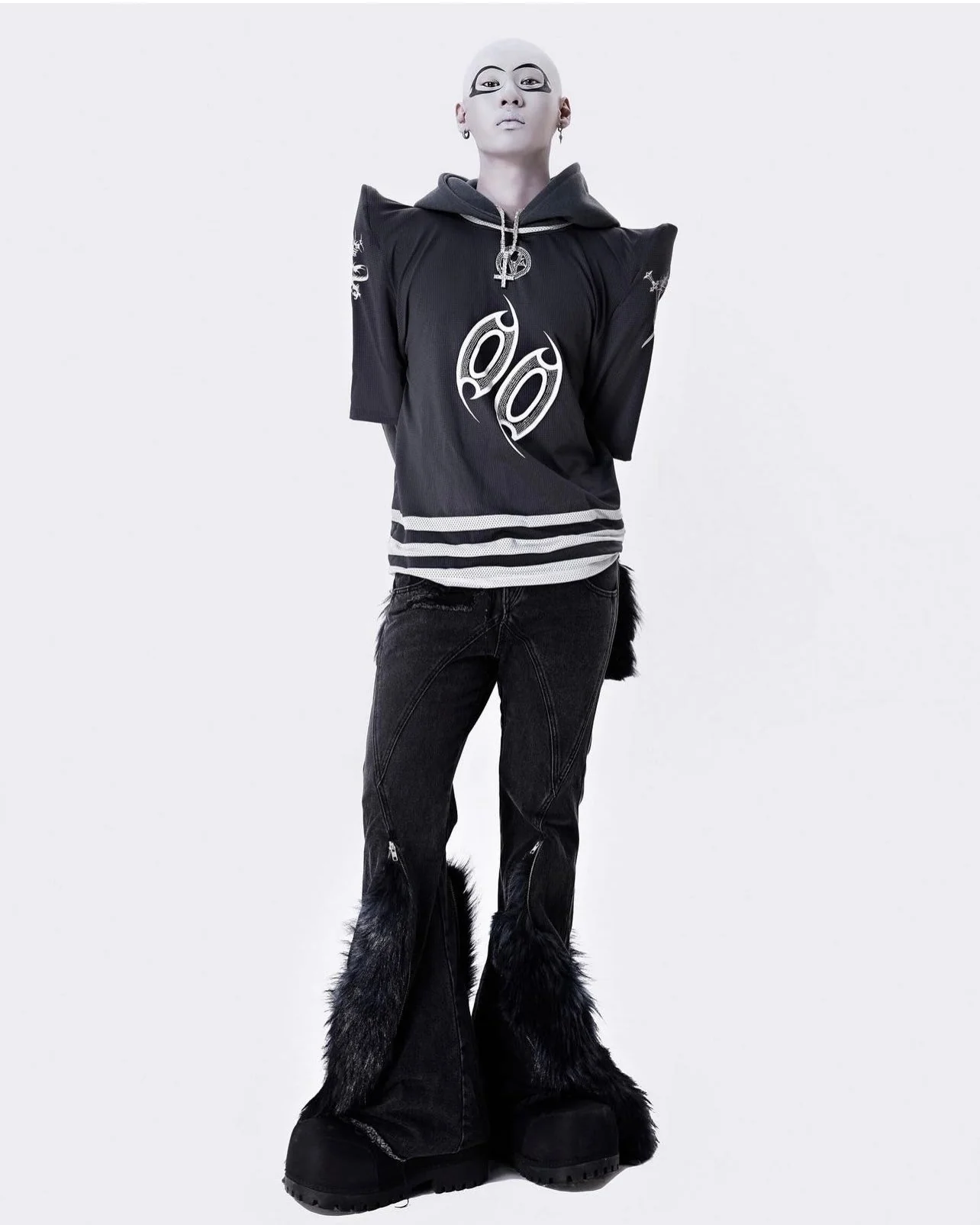 "005 CHAOS DREAM" FUR FLARE JEANS - Image 8