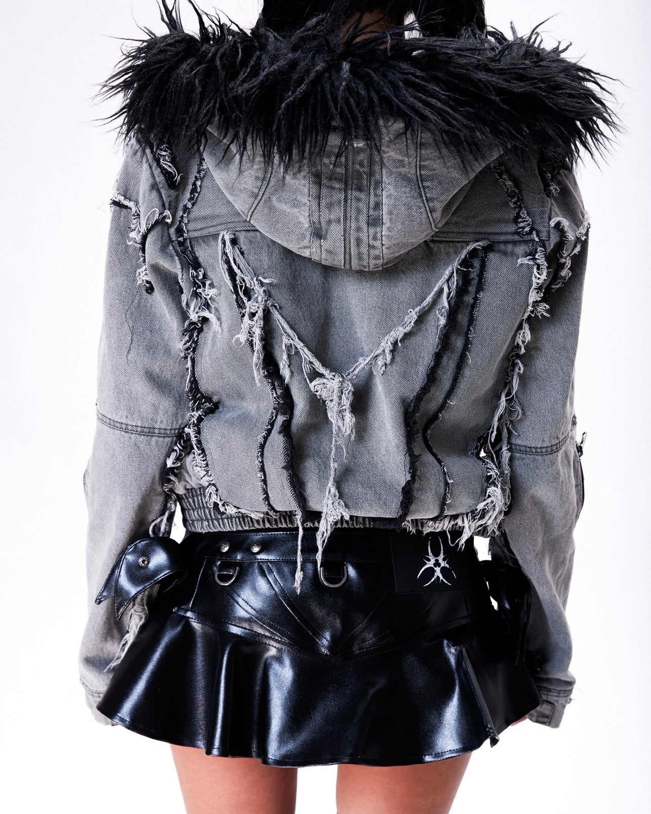 "005 CHAOS DREAM" LEATHER SKIRT - Image 8