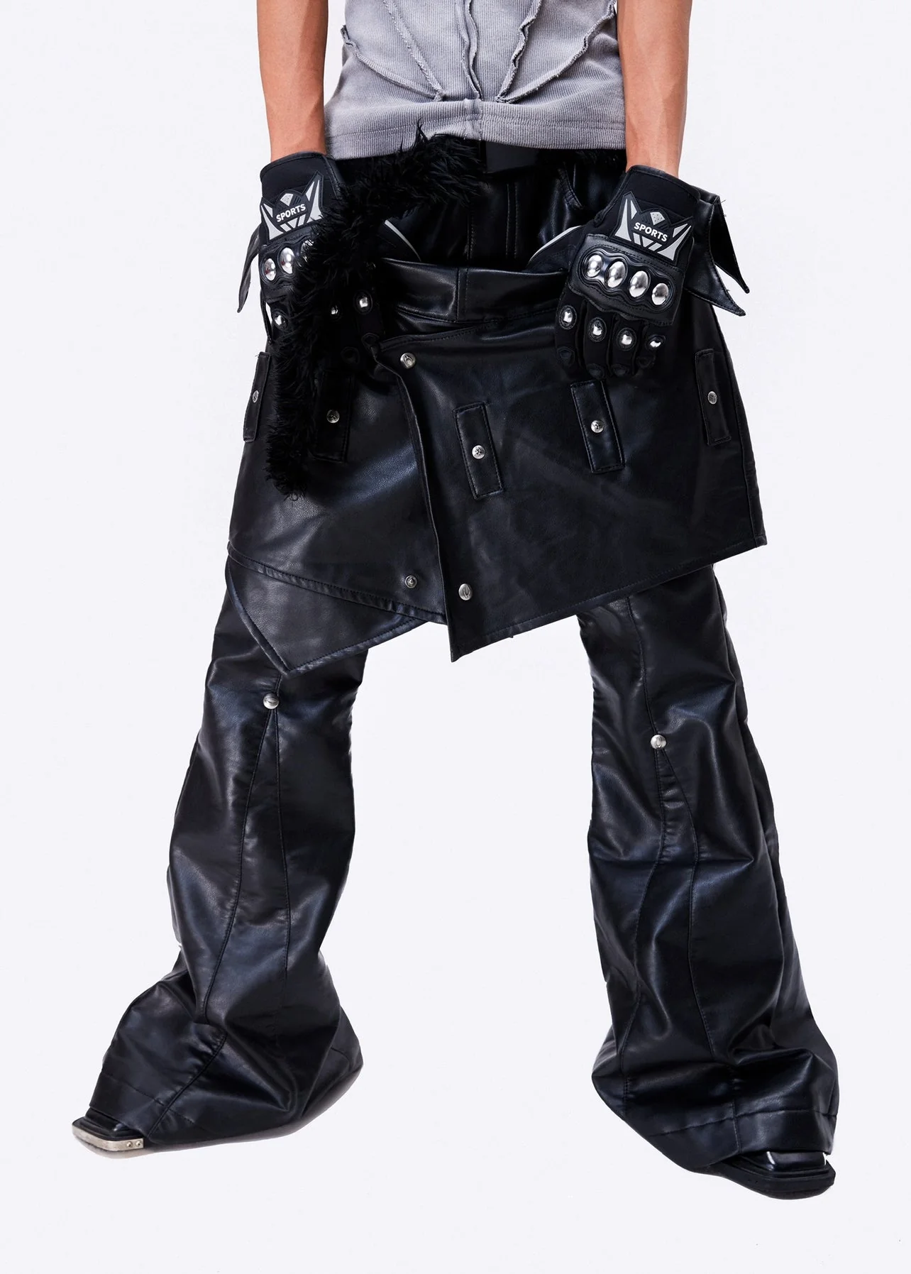 "005 CHAOS DREAM" LEATHER SKIRT PANTS - Image 5