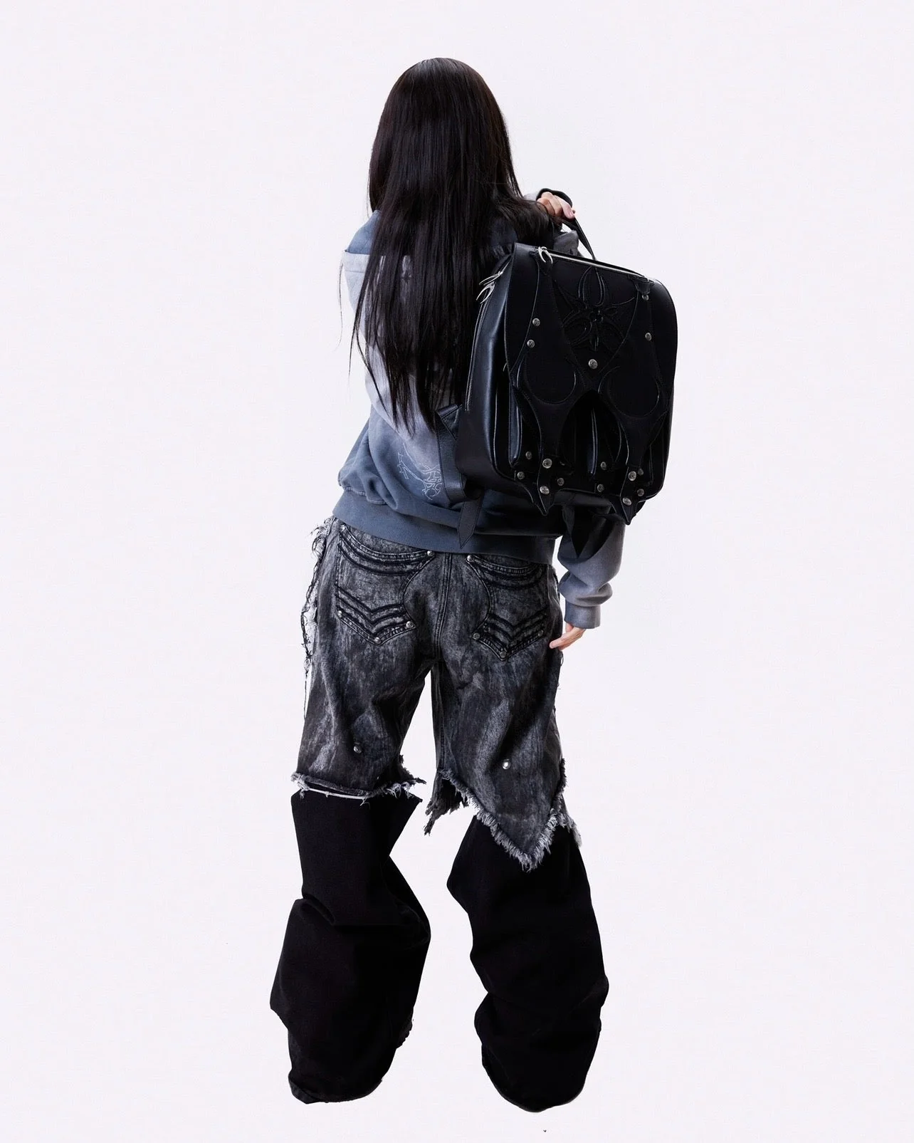 "005 CHAOS DREAM" WAXED GREY LAYER PANTS - Image 9