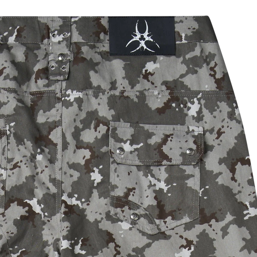"005 MILLY" CAMO FLAG CARGO PANTS - Image 4
