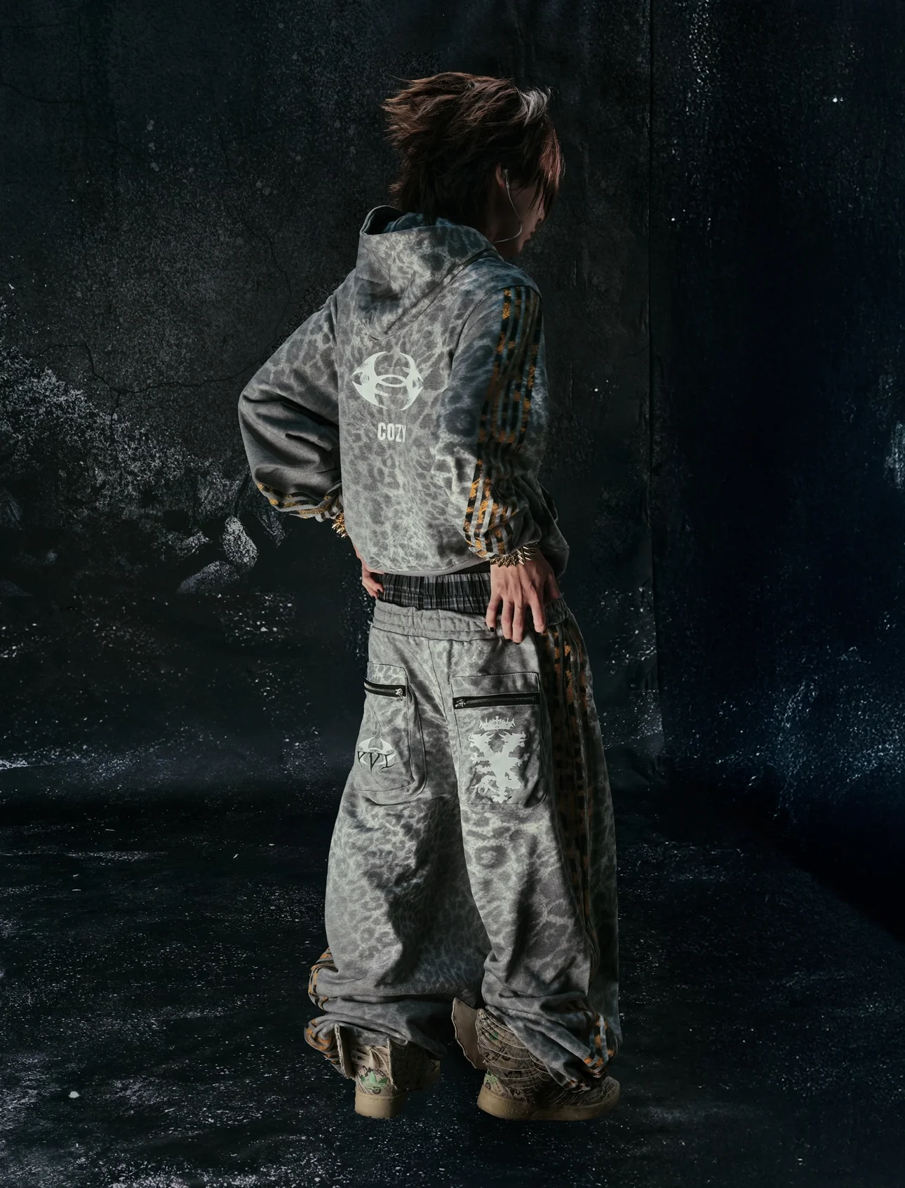 "25 LEOPARD" ROYAL TRACKSUIT - Image 8