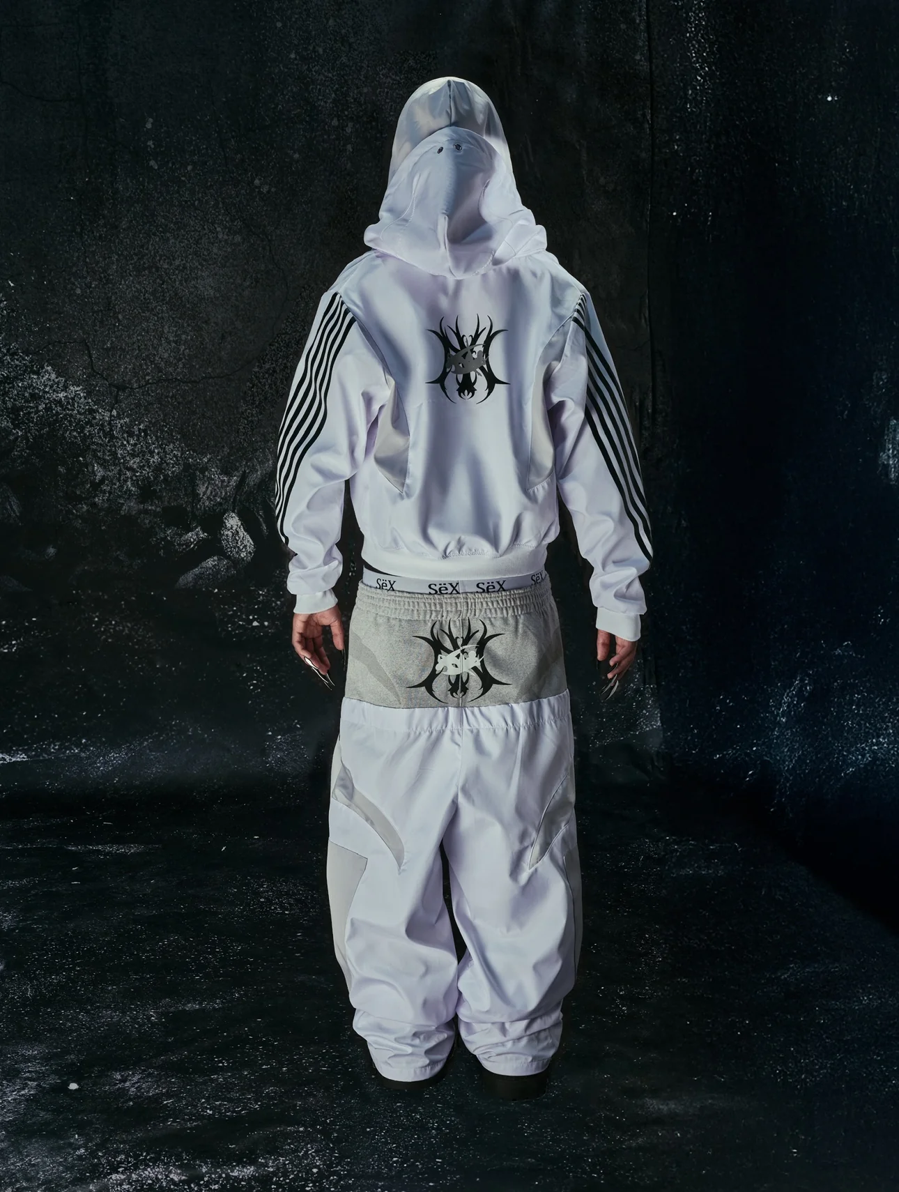 "BBY TECHBOI" 3 LAYER NYLON TRACKSUIT - Image 8