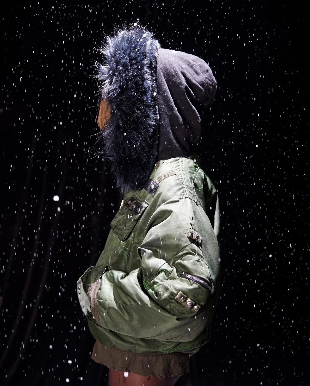 COZY CHAOS OLIVE REVERSIBLE BOMBER JACKET - Image 3