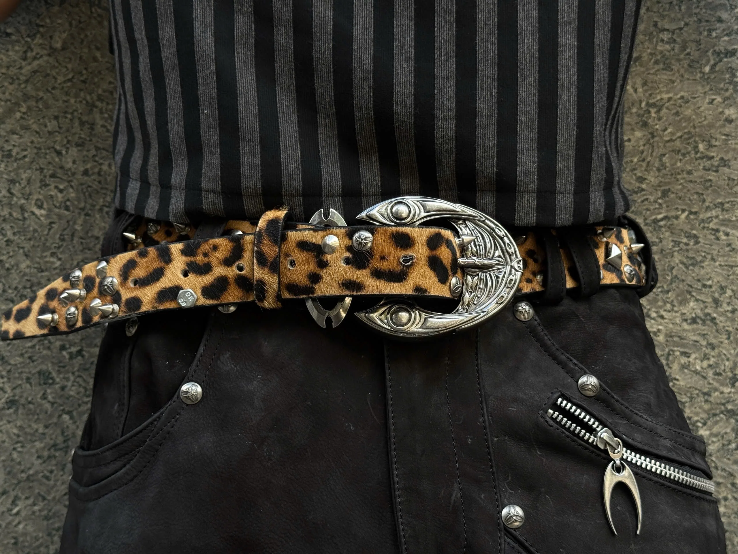 COZY STUDDED LEOPARD LEATHER BELT - Image 3