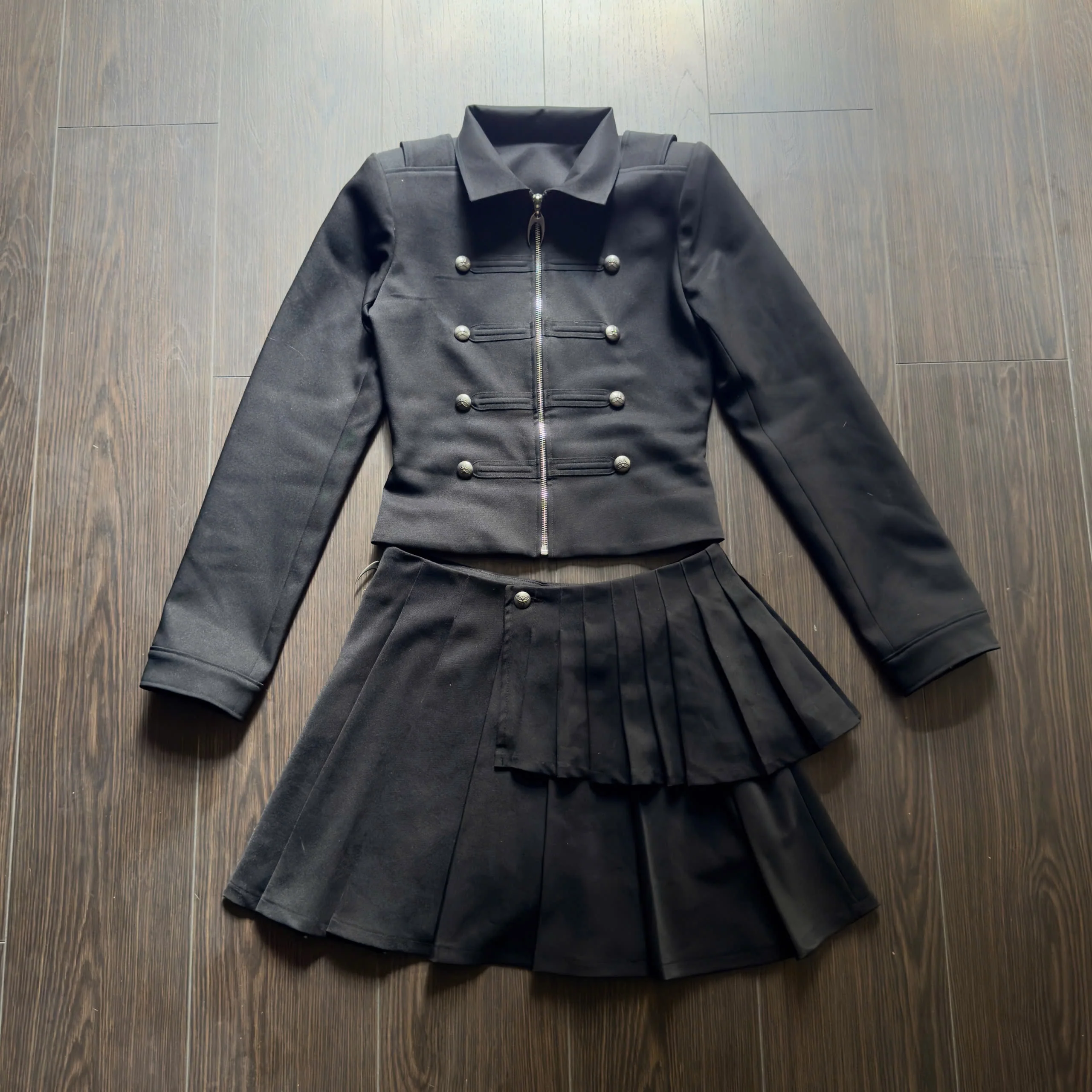 COZY UNIFORM - Image 4