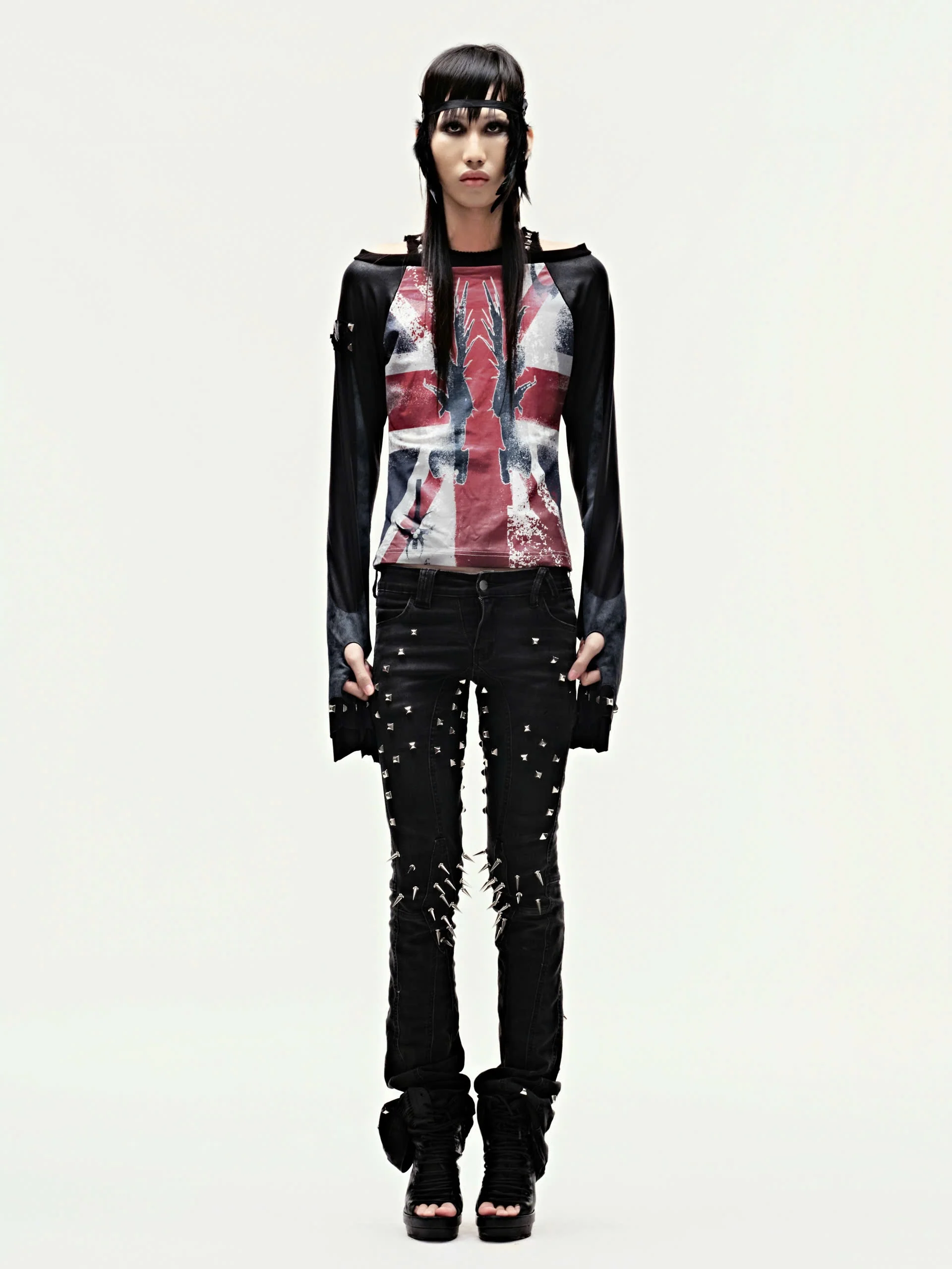 CZ SPIKE STUDDED SKINNY BLACK JEANS - Image 3