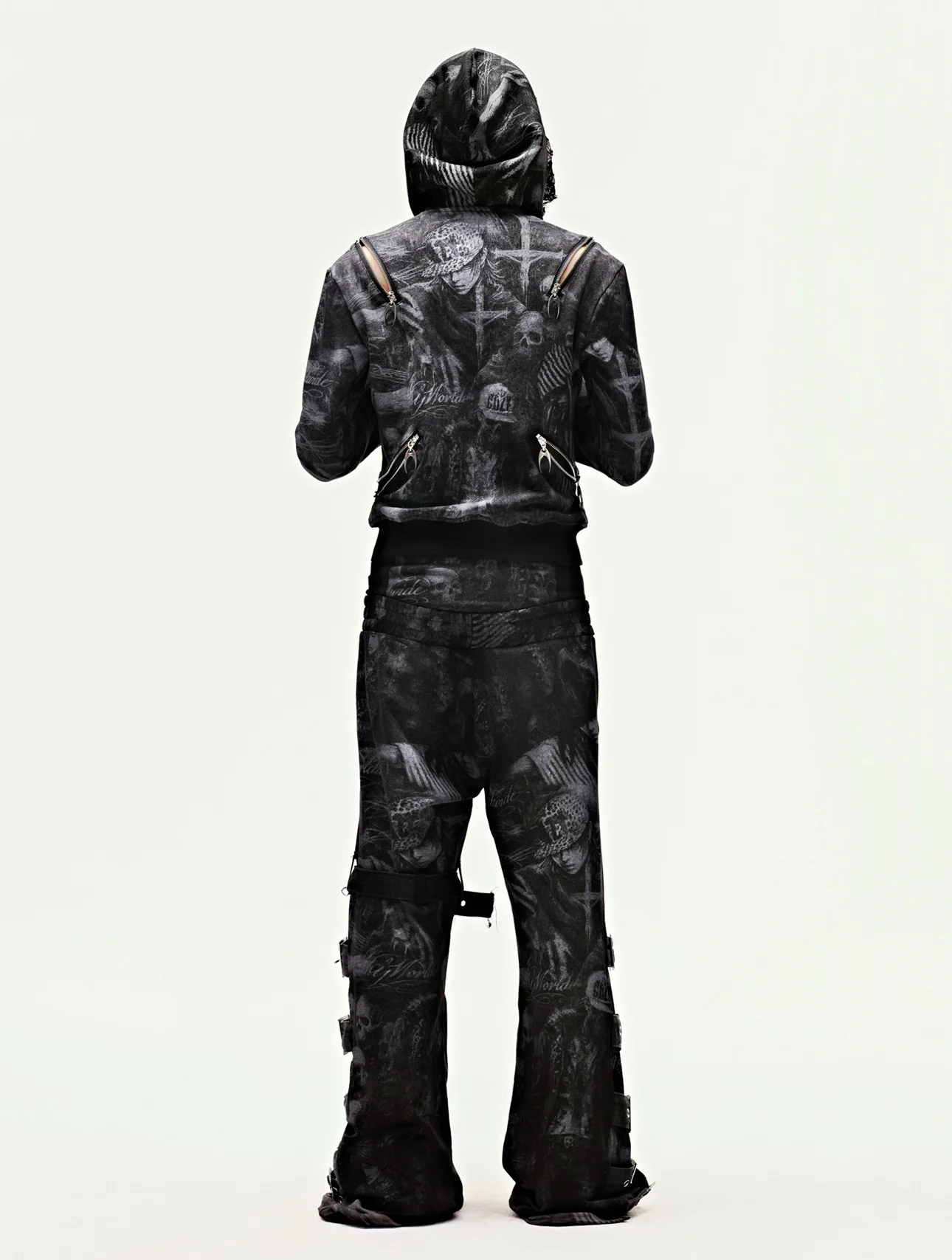 EPL D**TH SKULL TRACKSUIT - Image 9